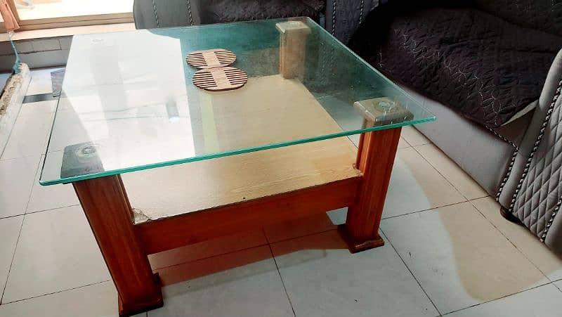 center table double-layered with 12 mm glass on top. 3