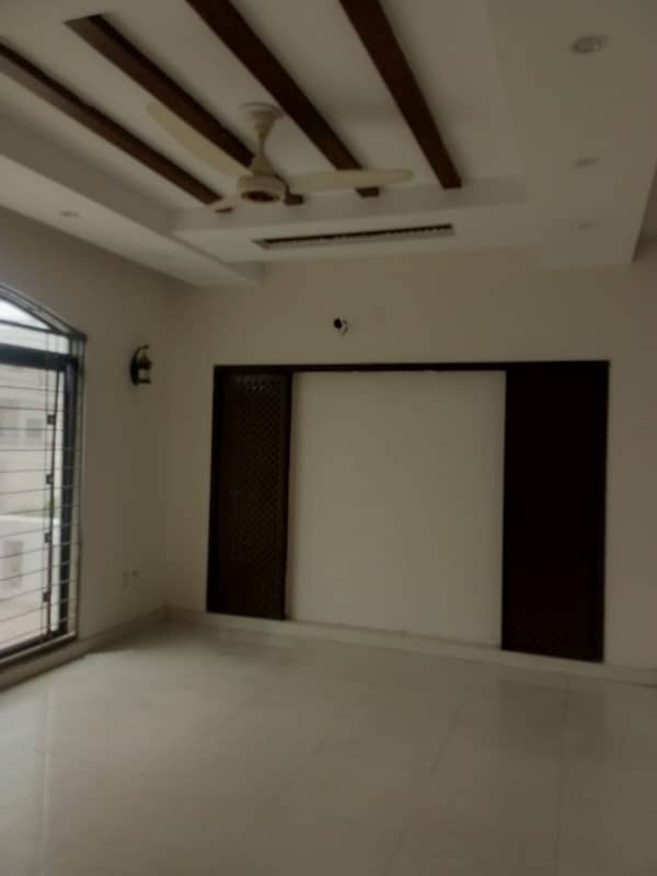 1 Kanal Double Storey House Available For Rent Block F Ready To Shift 8