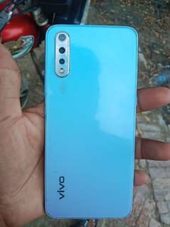 vivo s1