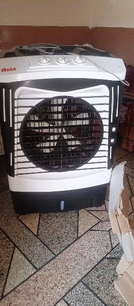 asia room air cooler new condition hay 1month use hua hay u 3