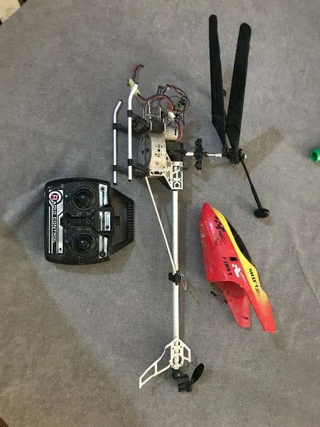 Rc helicopter with remote 1