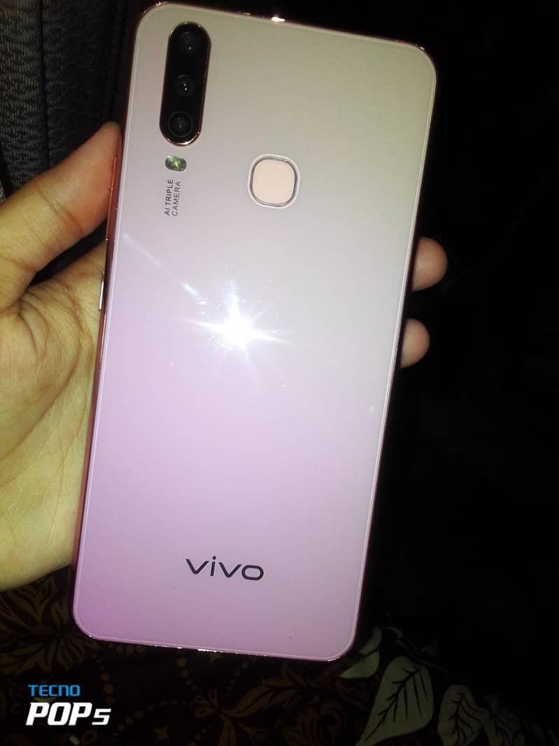 Vivo Y17, RAM 6GB, Storage 128GB Android Ver 9, location Karachi 11