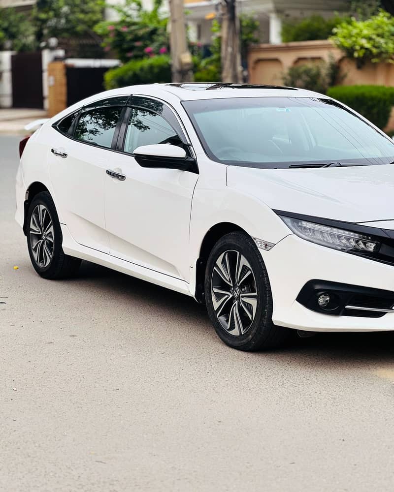 Honda Civic VTi Oriel Prosmatec 2020 old 4