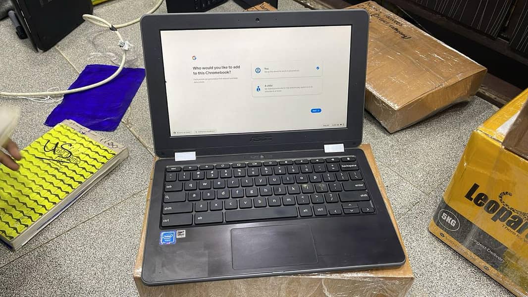 Asus Chromebook Flip C213S 11.6" 2in1 Touch Celeron 4GB RAM 1