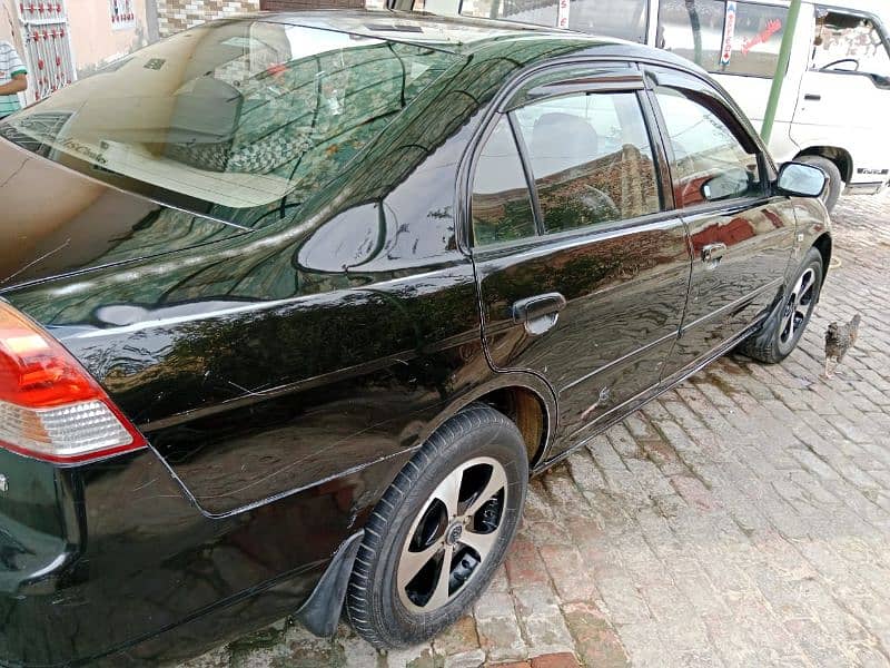 Honda Civic EXi 2005 total geniun 5