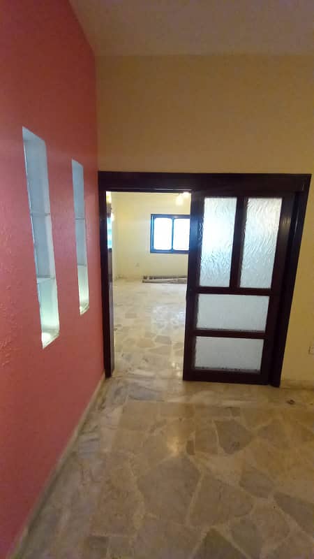 You Can Find A Gorgeous Upper Portion For Rent In Gulshan-E-Iqbal Block 9 1