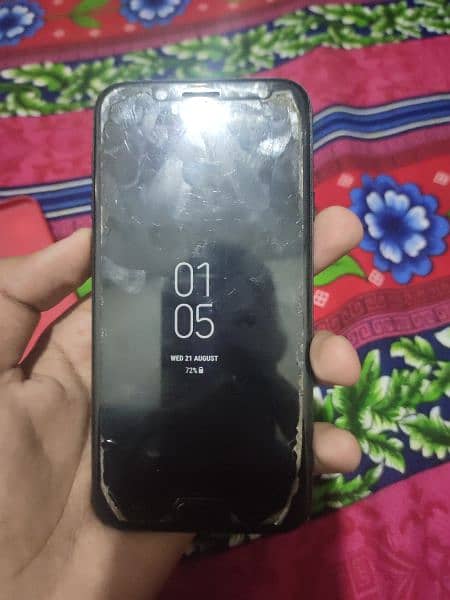 Samsung Galaxy J7 pro 1