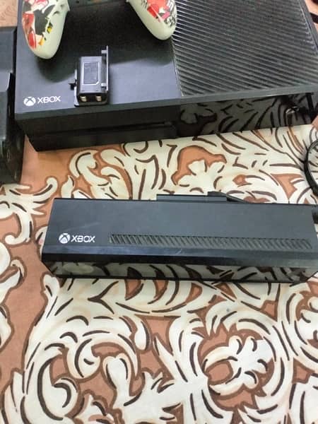 Xbox One With Kinect For Sale 4