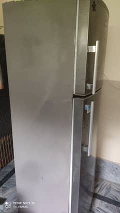 Electrolux Refrigerator 16cft 0