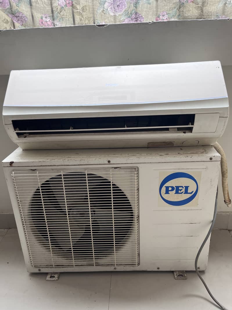 1 ton Haier AC 0