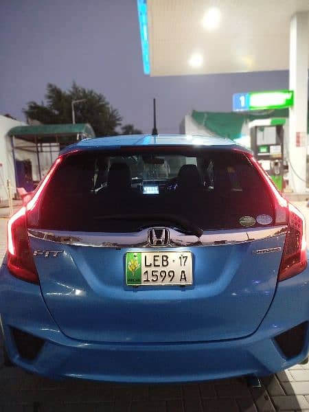 Honda Fit 2017 Hybrid 5