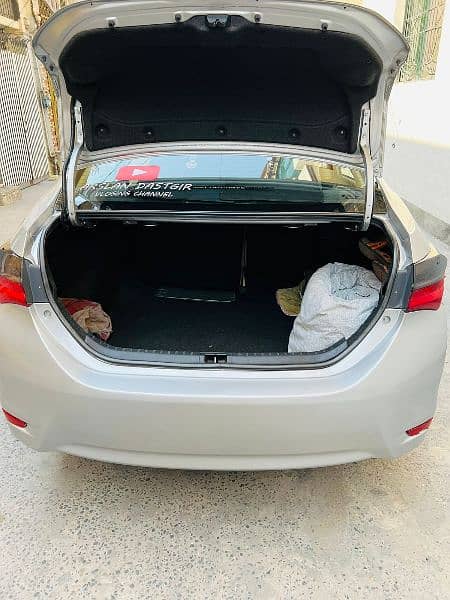 Toyota Altis Grande 2018 17