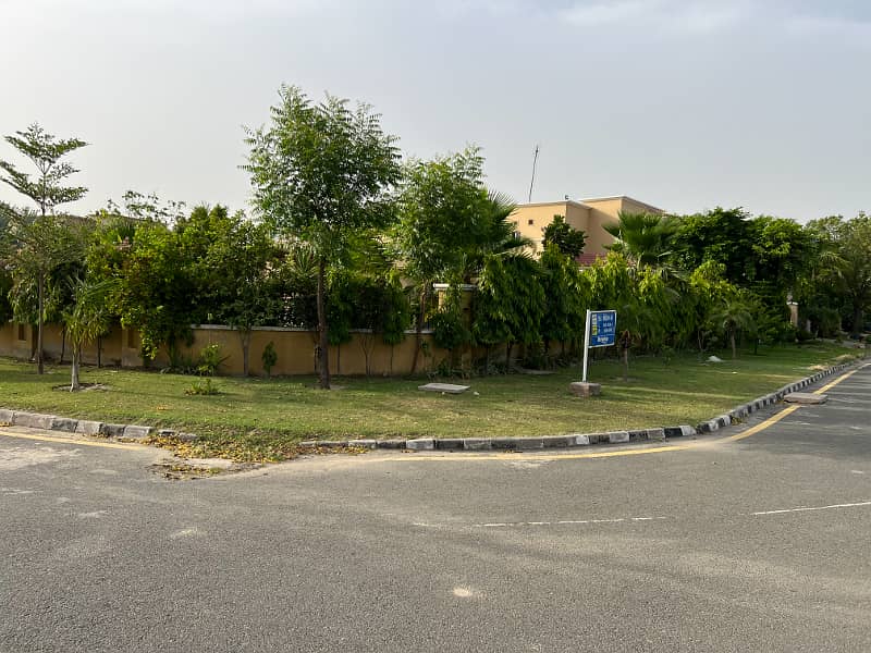 2 Kanal Residential Plot Available For Sale In Lake City Sector M-1 23