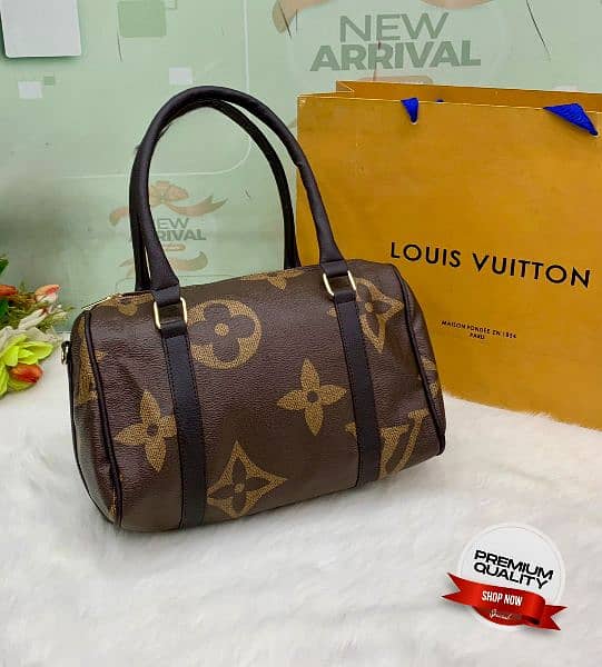 Bags / Hand bags / Shoulder bags / Ladies bags for sale  LOUIS VUITTON 4