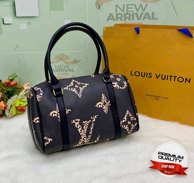 Bags / Hand bags / Shoulder bags / Ladies bags for sale  LOUIS VUITTON 8