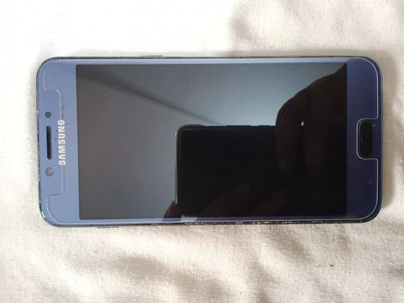 uegent sale Samsung c5 pro used with box and charger 1