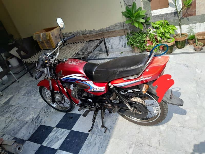 Honda Pridor 100 CC 9