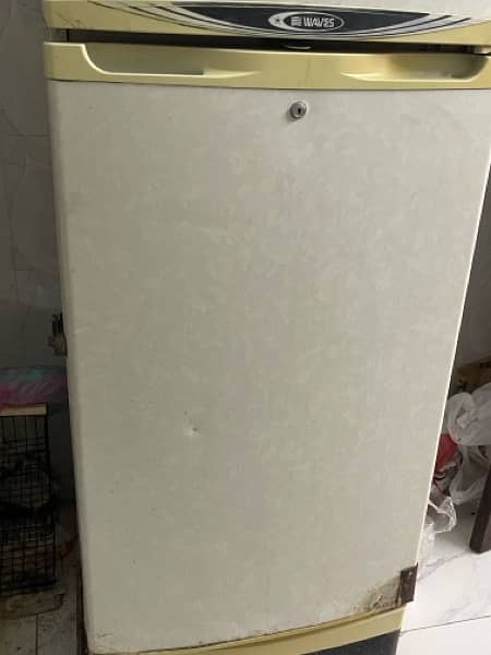 waves big size fridge for sale 3