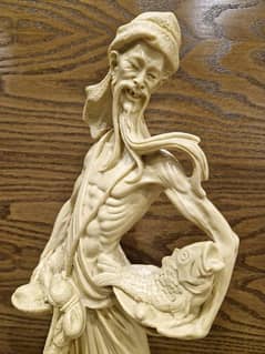 Resin/bone sculpture Vintage