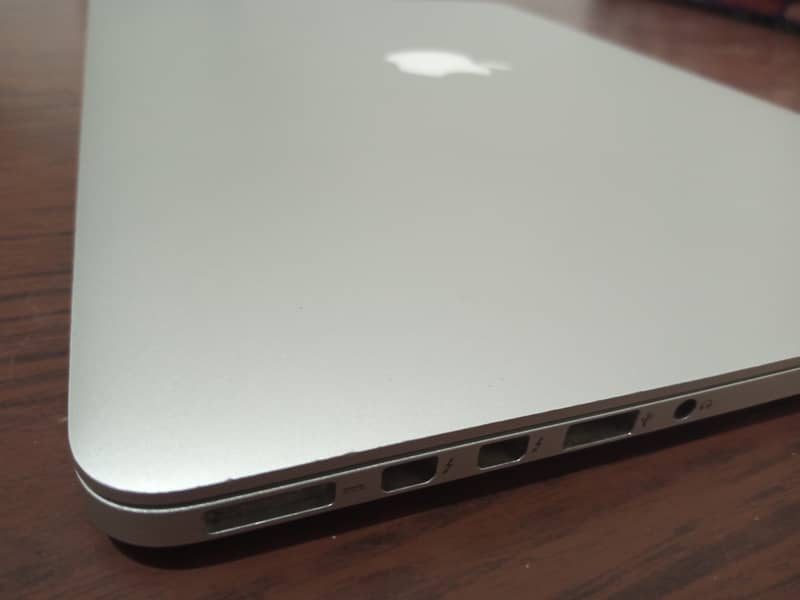 Macbook pro 15 inch mid 2015 ( with lastest macOS Sonoma 14.6. 1) 7