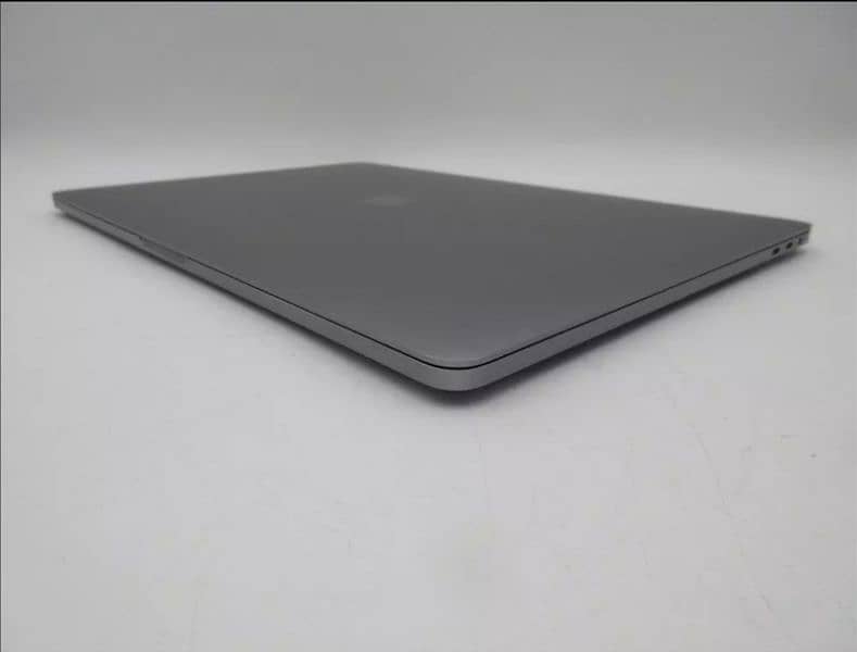 Macbook Pro Mid 2017 4