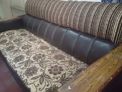 Poshish Sofa. 5 seater