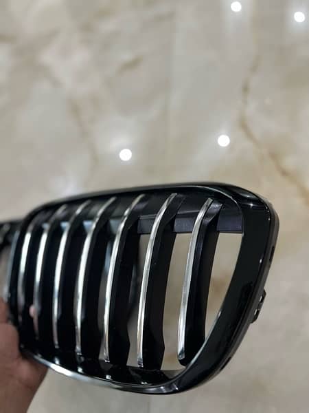 bmw x1 front grill 1