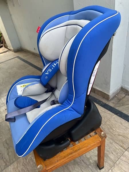 Zubaidas Baby Travelling Car seat 1