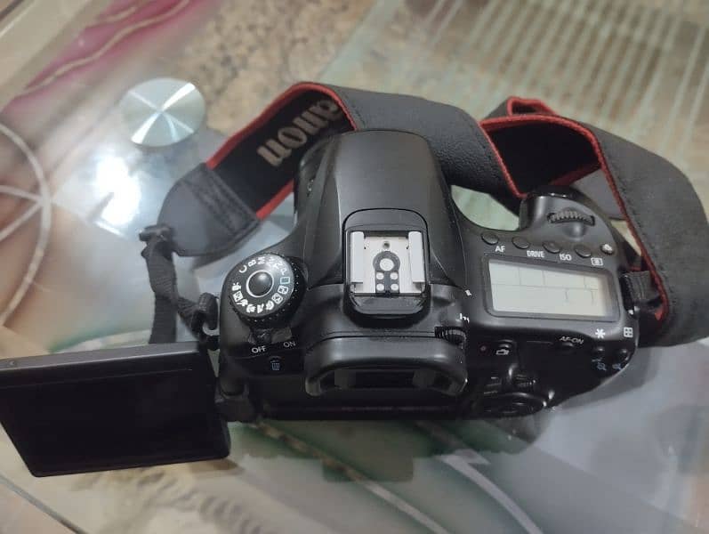 Canon 60D with 50mm lens Urgent sale 3