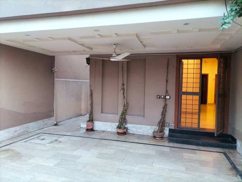 13 Marla House For Rent In Bahria Town Lahore 1