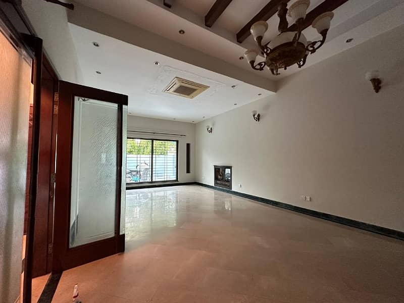 House For Sale In Model Town 6