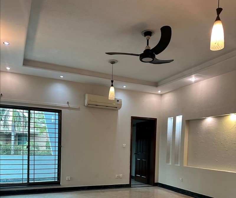 House For Sale In Model Town 26