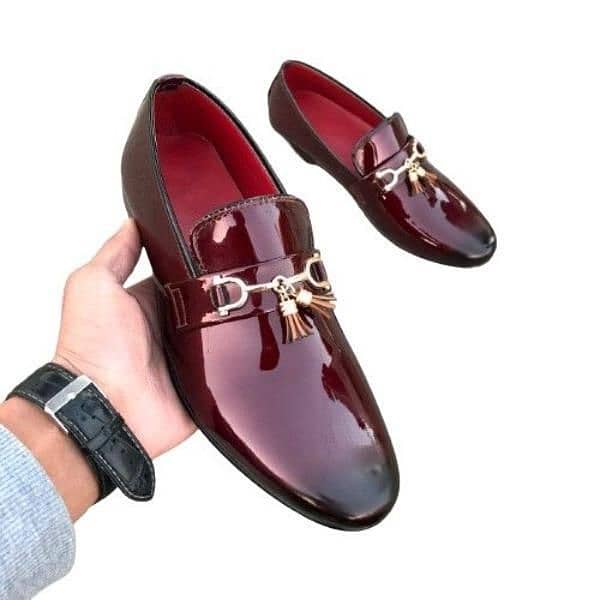 men,s synthetic leather, handmade pantent shoes 2