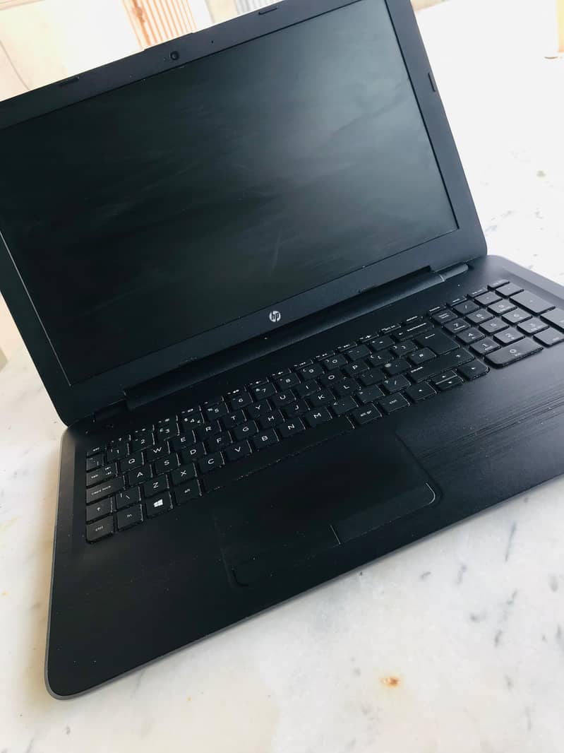 HP 250 G5 - 6th Gen Ci5 08GB 500GB 15.6" 720p Win 10 Pro 1