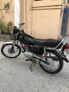 Honda CG 125 Model 2023 0