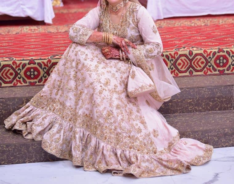 Walima Bridal Maxi with Tail Lehnga 0