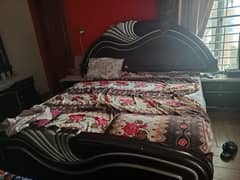 bed dressing good condition urgent sale