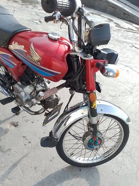 HONDA CD70. MODEL 2007. TOTAL GENUINE 2