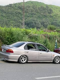 Honda Civic Oriel 1999