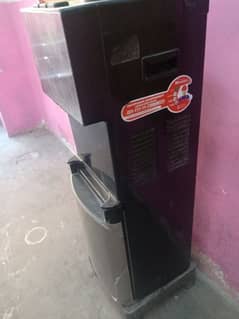 Dawlance & Carry water dispenser