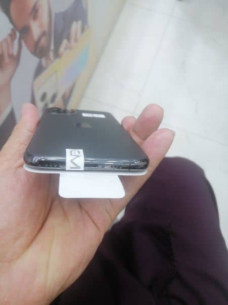 IPhone 11pro 256GB 3