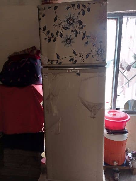 fridge medium size 0