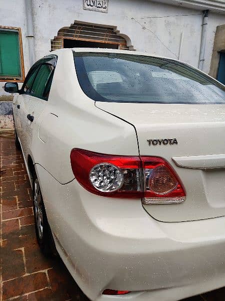 Toyota Corolla GLI 2012 3