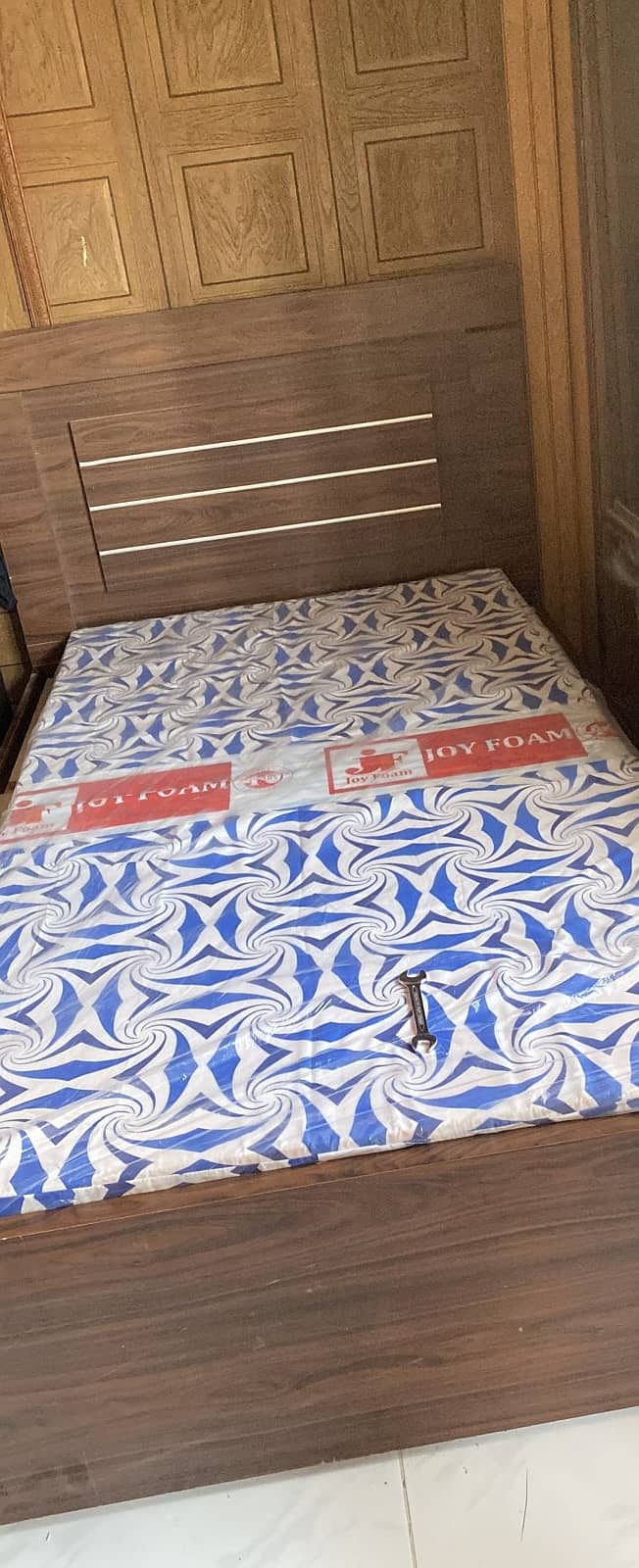 Slightly used 2 two single bed with mattresses 2