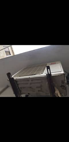 SPLIT AC 01 Ton brand new condition 0