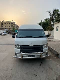 Toyota Hiace Grand Cabin