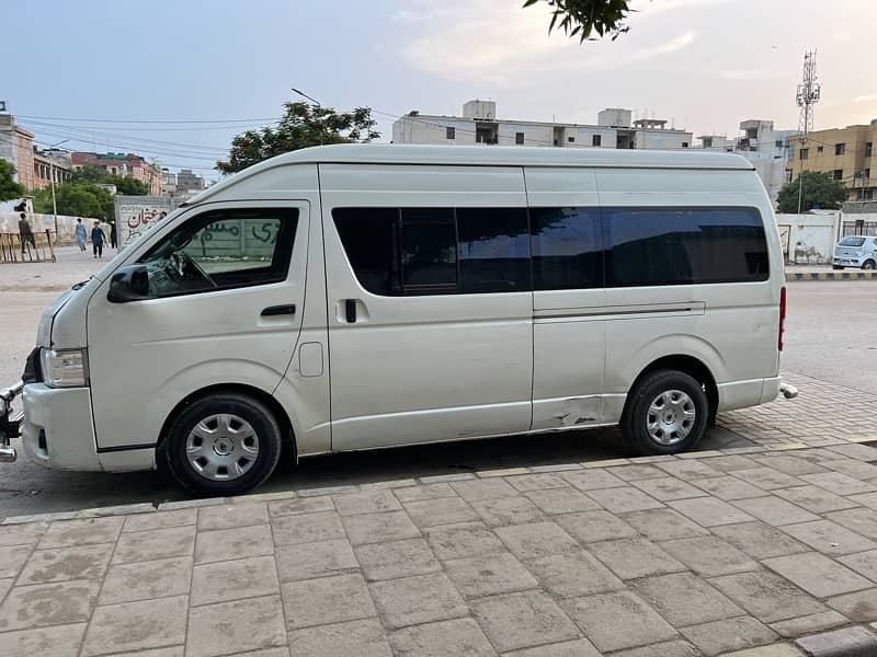 Toyota Hiace Grand Cabin 5