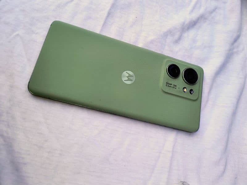 Motorola Edge 40 5G Nebula Green 8/256 9