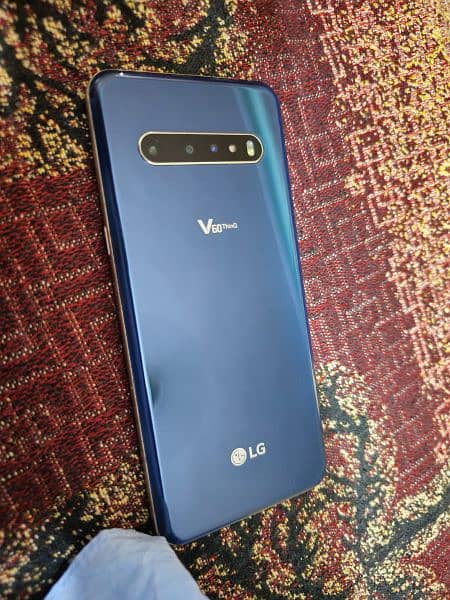 LG V60 1