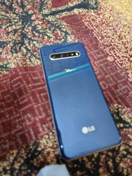 LG V60 8